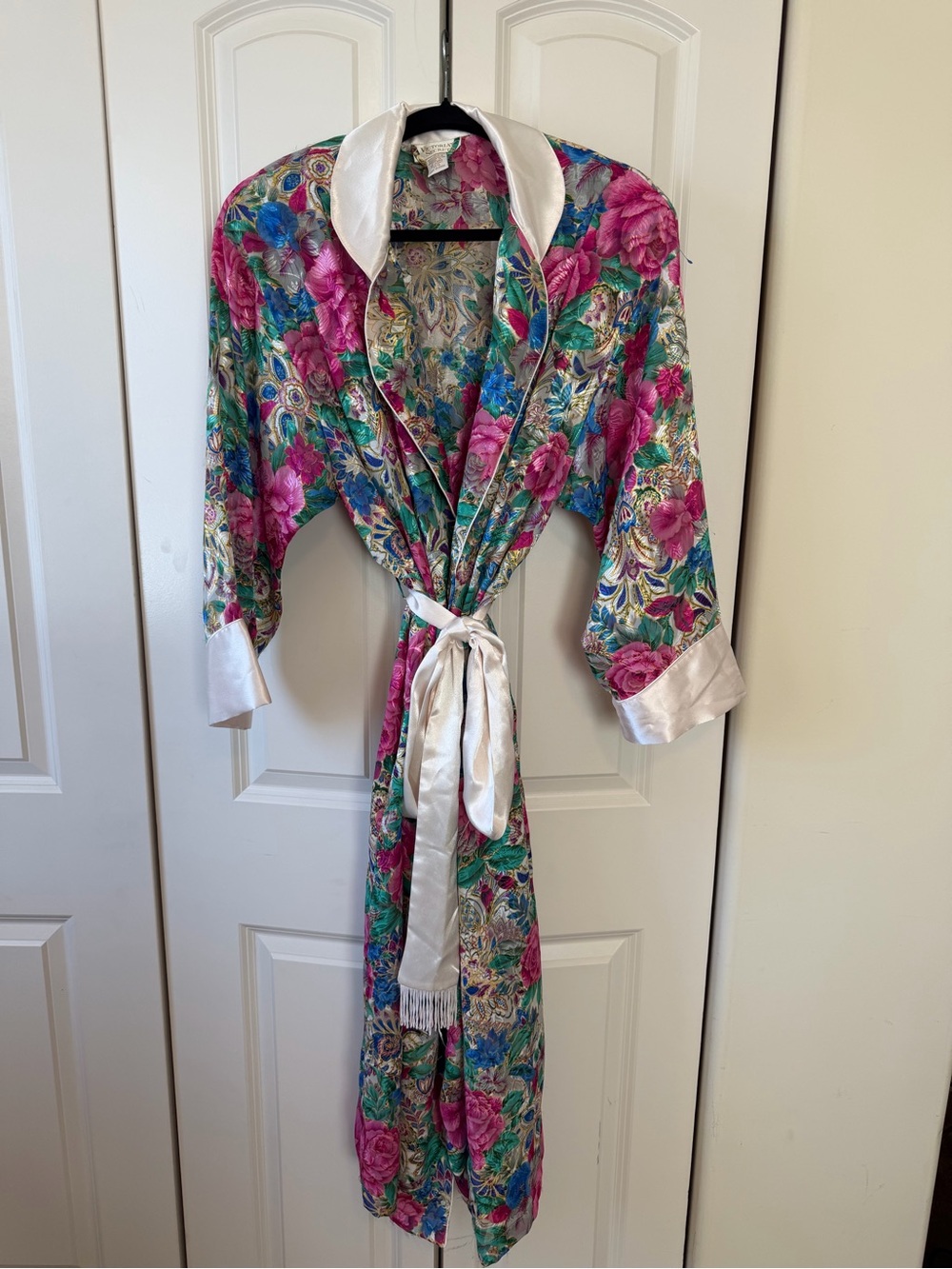 Victoria's Secret Floral Kimono Robe in Pink & Teal